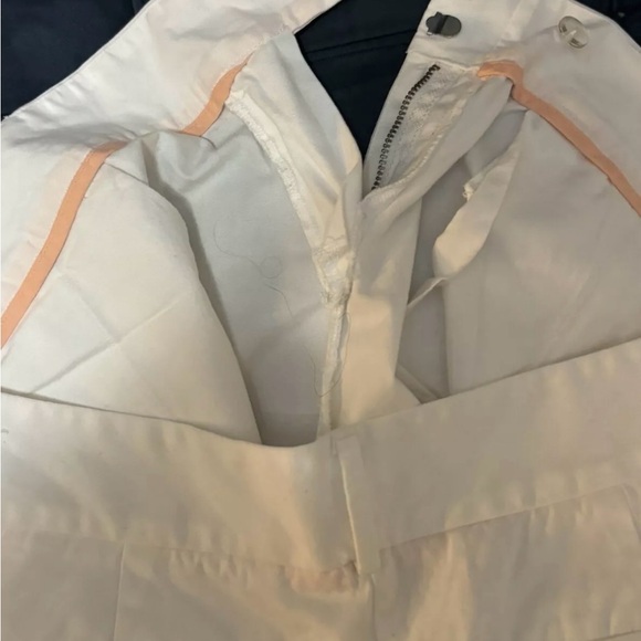 The Loft White Shorts - Picture 5 of 8